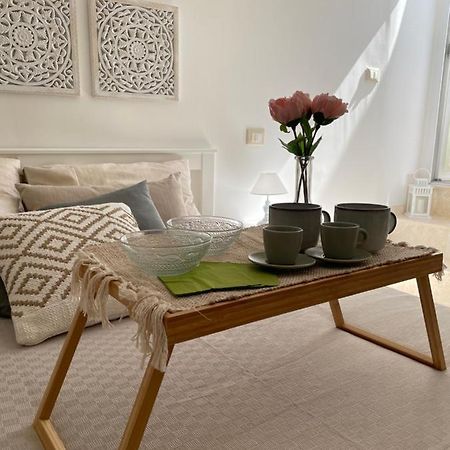 Tetti Bianchi - Deva'S Suite Home Ostuni Zewnętrze zdjęcie