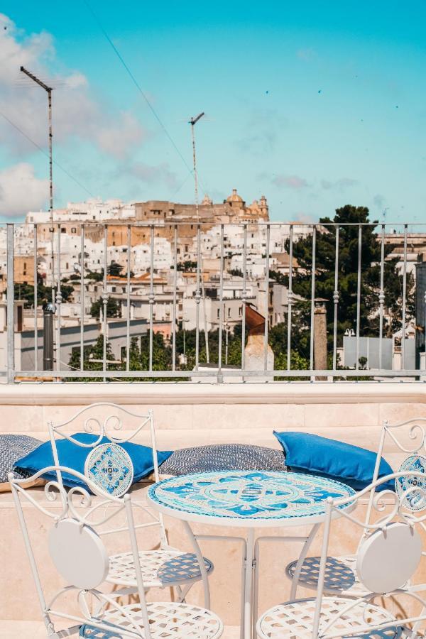 Tetti Bianchi - Deva'S Suite Home Ostuni Zewnętrze zdjęcie